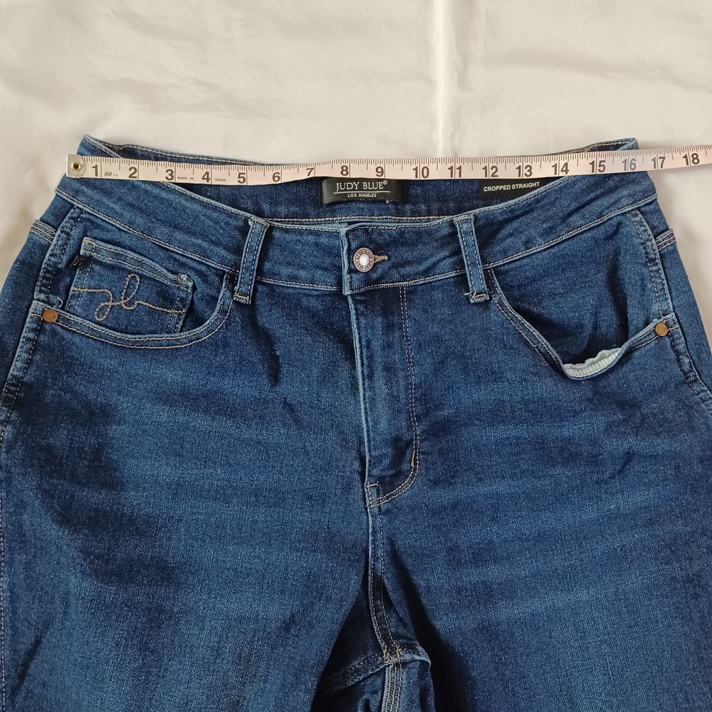 Judy Blue Women's Cropped Jeans Highrise Straight Dark Wash Plus Size 16W - Picture 10 of 12